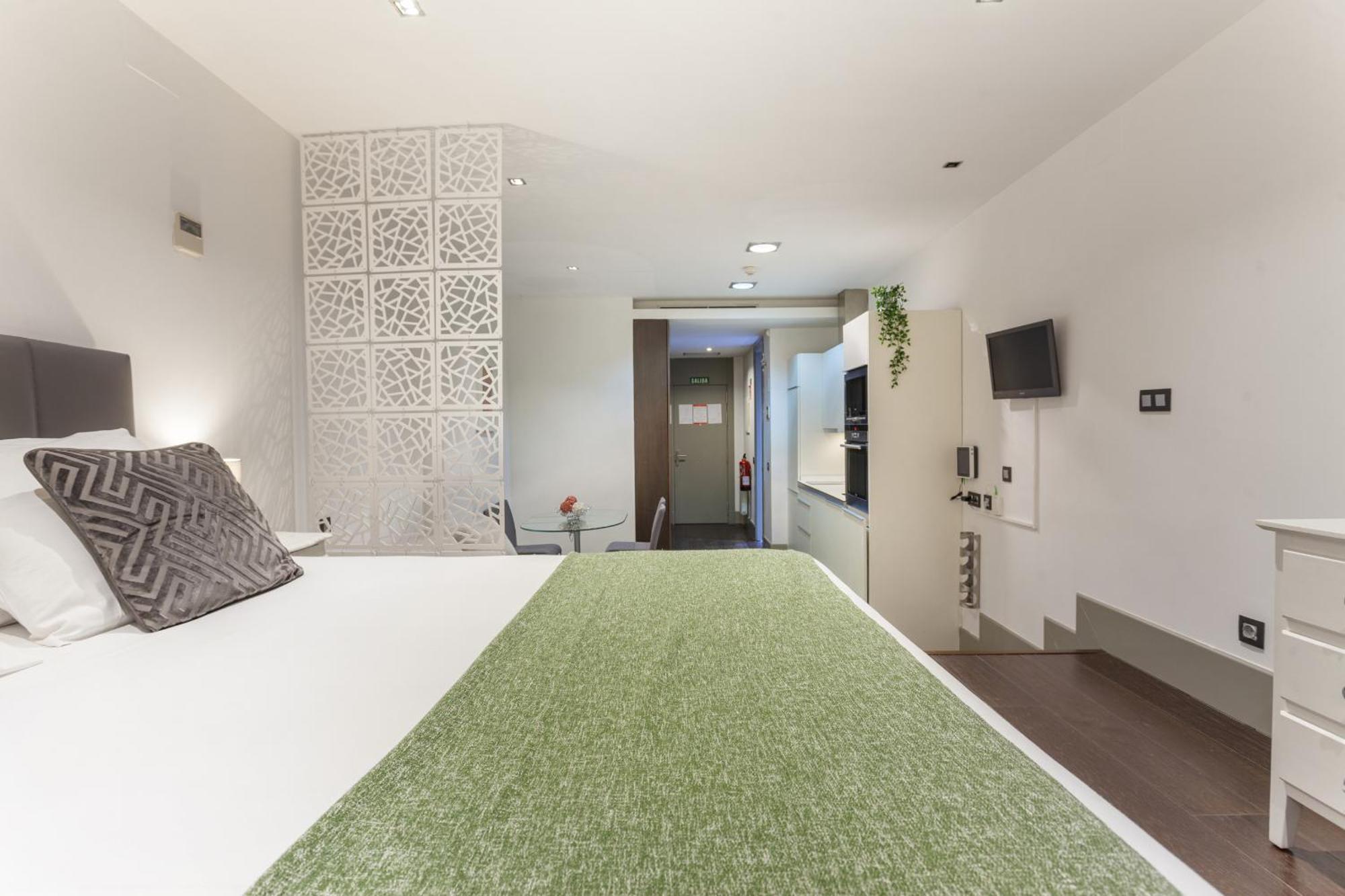 Apartamento Cibeles Studio En マドリード エクステリア 写真